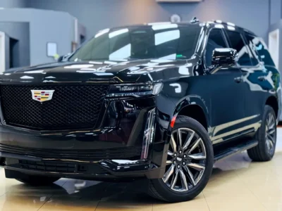 2021 Cadillac Escalade Sport Platinum 6.2 Litre V8 Petrol Engine Black SUV Clean Title