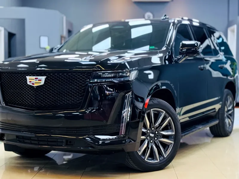 2021 Cadillac Escalade Sport Platinum 6.2 Litre V8 Petrol Engine Black SUV Clean Title