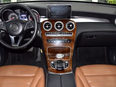 2017 Mercedes-Benz GLC-Class GLC 250 4MATIC 4 Cylinders Petrol Engine White Brown Crossover