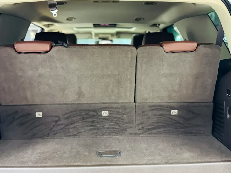 2015 Chevrolet Tahoe LTZ 8 Cylinders Petrol Engine Gold Brown SUV GCC Specs Full Option
