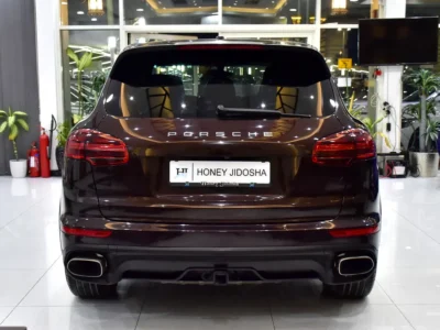 2018 Porsche Cayenne Standard 6 Cylinders Petrol Engine Brown Beige SUV American Specs