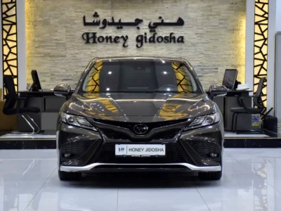 2022 Toyota Camry Sport 6 Cylinders Petrol Engine Brown Red Sedan GCC Specs Automatic