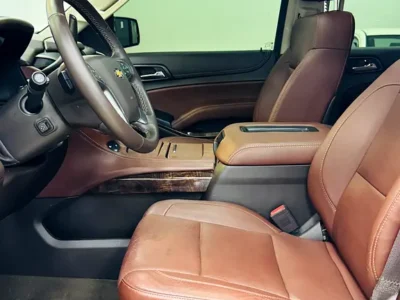 2015 Chevrolet Tahoe LTZ 8 Cylinders Petrol Engine Gold Brown SUV GCC Specs Full Option