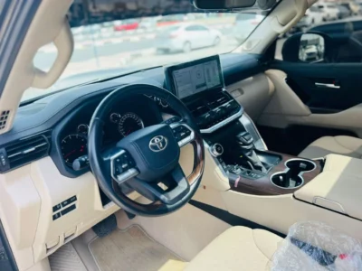 2022 TOYOTA LAND CRUISER GXR 3.5L V6 TWIN TURBO Petrol Engine Grey Beige SUV GCC