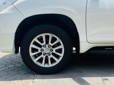 2021 Toyota Prado GXR 4.0 Litres V6 Petrol Engine White Beige SUV GCC Specs FULL OPTIONS