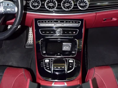 2019 Mercedes-Benz CLS-Class CLS 350 4 Cylinders Petrol Engine White Red Sedan GCC Specs