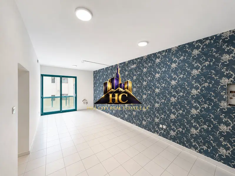 Al Mankhool Spacious 1BR Apartment | 1116.64 Sq. Ft | Long Balcony | 1 Month Grace Period