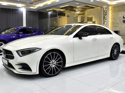 2019 Mercedes-Benz CLS-Class CLS 350 4 Cylinders Petrol Engine White Red Sedan GCC Specs