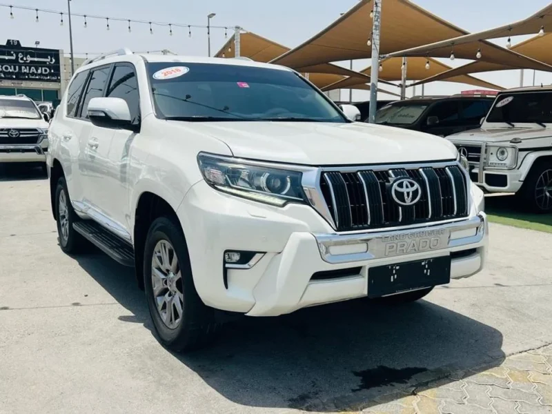 2018 TOYOTA LAND CRUISER VXR 4.0 Litres V6 Petrol Engine Grey Beige SUV GCC Specs
