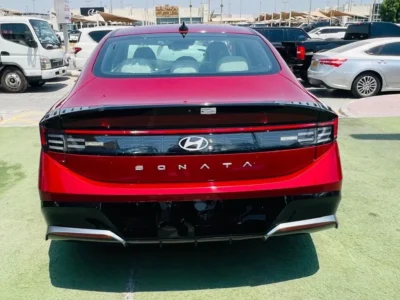 2025 Hyundai Sonata SMART PLUS 2.4 Litres V4 Petrol Engine Red Beige Sedan US Specs