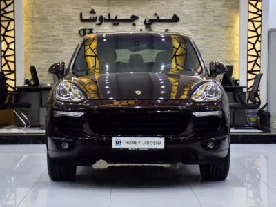 2018 Porsche Cayenne Standard 6 Cylinders Petrol Engine Brown Beige SUV American Specs