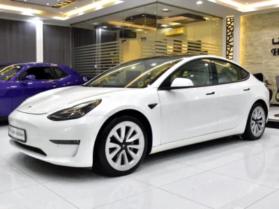 2021 Tesla Model 3 Standard Plus Electric Vehicle White Sedan American Specs 350 - 450 KM Range