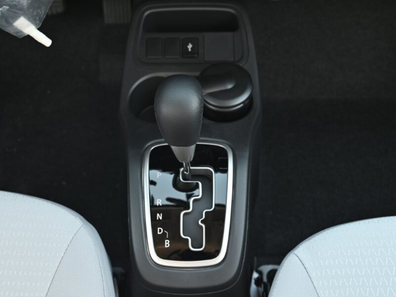 2026 MITSUBISHI ATTRAGE GLX 1.2-liter 3-Cylinder Petrol Engine Silver White Sedan GCC Specs