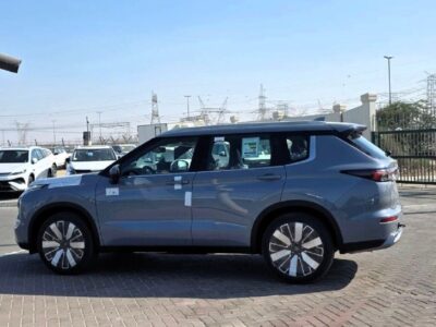 2026 Mitsubishi Outlander P Line 2.5 Litres 4 Cylinders Petrol Engine Grey Brown SUV GCC