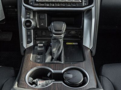 2026 Toyota Land Cruiser GXR 3.5L V6 Twin-Turbo Petrol Engine Black SUV GCC Specs