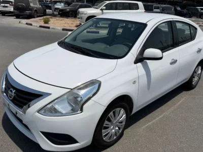 2022 Nissan Sunny EX 4 Cylinders Petrol Engine White Beige Sedan GCC Specs Automatic