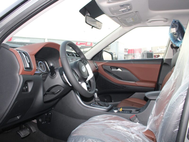 2026 HYUNDAI CRETA 1.5L Smartstream 4 Cylinders Petrol Engine Silver Brown SUV GCC