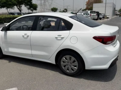 2021 Kia Rio LX 1.4 Litres 4 Cylinders Petrol Engine White Beige Sedan GCC Specs Automatic