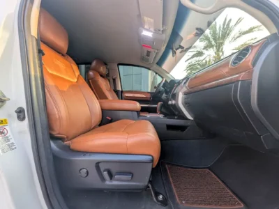 2014 Toyota Tundra CrewMax .7L i-Force V8 Petrol Engine White Brown Pickup Truck GCC Specs
