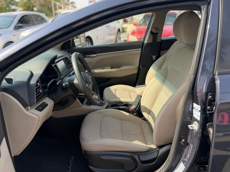 2020 Hyundai Elantra GL 2.0 Litres 4 Cylinders Petrol Engine Blue Brown Sedan GCC Spec