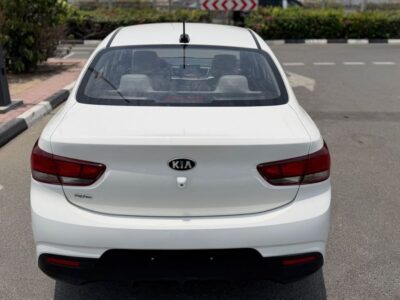 2021 Kia Rio LX 1.4 Litres 4 Cylinders Petrol Engine White Beige Sedan GCC Specs Automatic