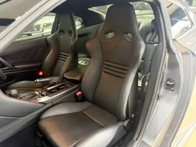 2019 Nissan GT-R Nismo 3.8L V6 Twin-Turbo Engine Grey Black Sports Car European Specs