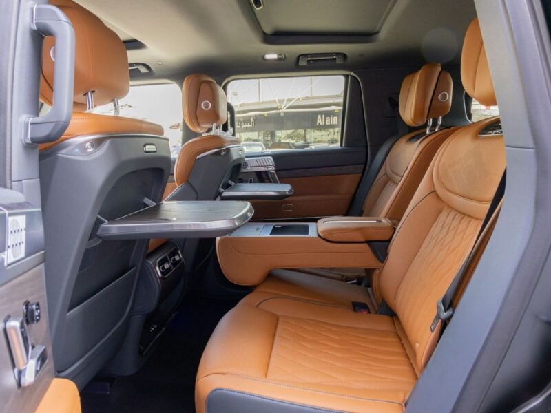 2025 Dongfeng M Hero M917 Luxury Off-Road EV Black Tan SUV Fully Loaded GCC Specs