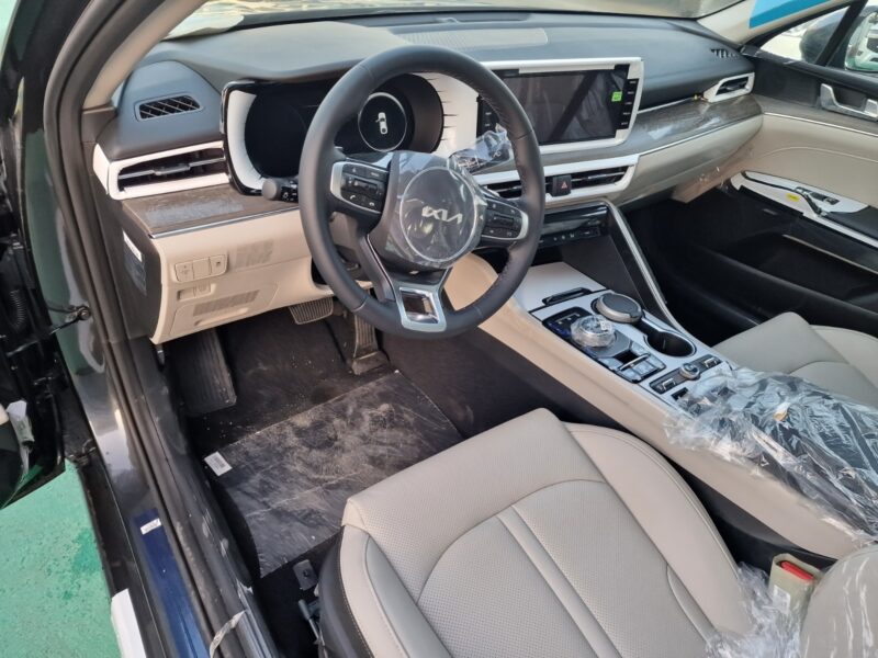 2026 Kia K5 2.5 Litres Naturally Aspirated 4-cylinder Engine Black Beige Sedan GCC Specs