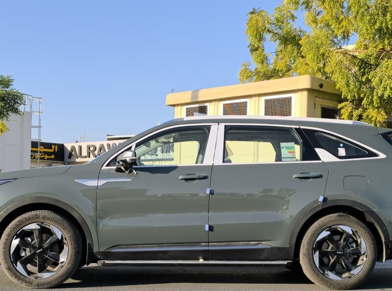 2026 Kia Sorento 2.5 Litres 4-Cylinder Petrol Engine Green Beige SUV GCC Specs FULL OPTION
