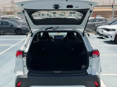 2025 Toyota Corolla Cross LTD HEV 2.0L 4 Cylinders Engine White Black SUV Chinese Specs
