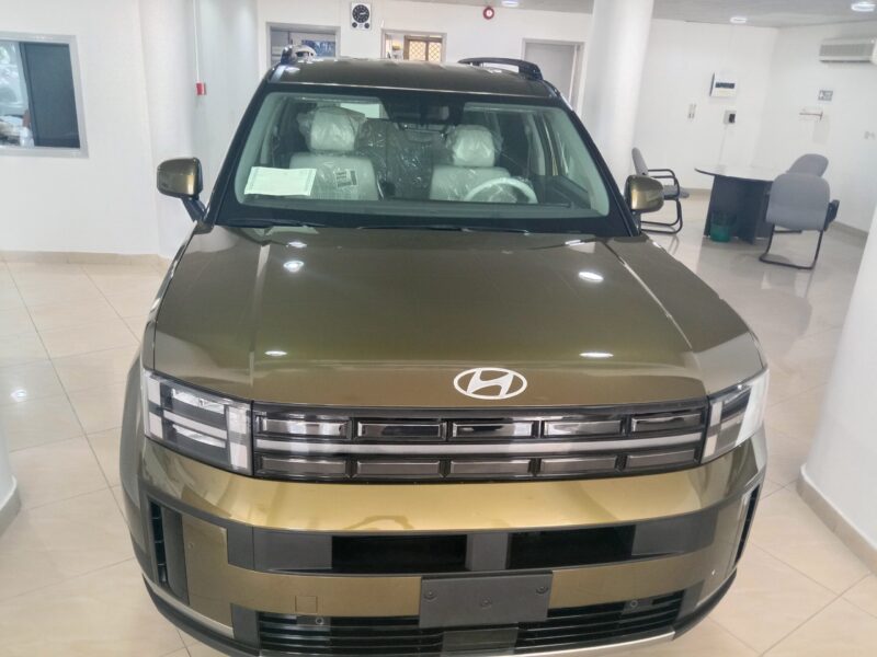 2026 HYUNDAI SANTA FE 2.5L Turbocharged 4 Cylinders Petrol Engine Gold Beige SUV GCC