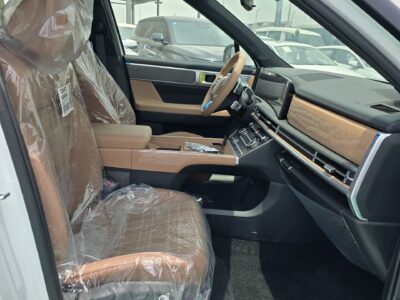 2026 HYUNDAI SANTA FE 2.5L Turbocharged 4 Cylinders Petrol Engine White Tan SUV GCC