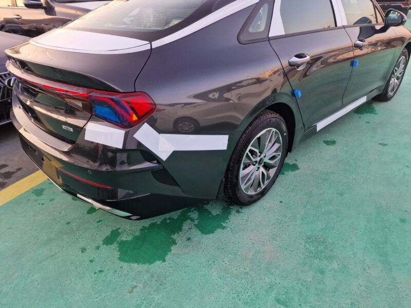 2026 Kia K5 2.5 Litres Naturally Aspirated 4-cylinder Engine Black Beige Sedan GCC Specs