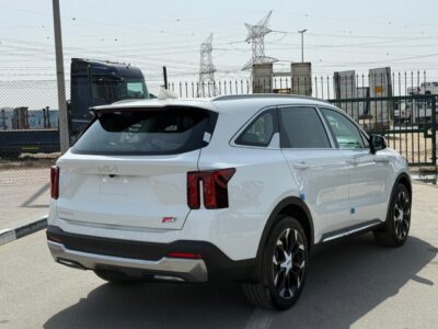 2026 Kia Sorento 2.5 Litres 4-Cylinder Petrol Engine White Beige SUV GCC Specs FULL OPTION