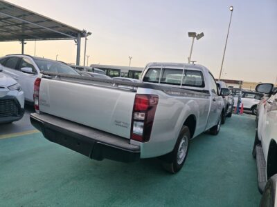 2026 ISUZU D-MAX Single Cab 2.5L Common Rail 4 Cylinder Turbo Diesel Silver Beige Pickup