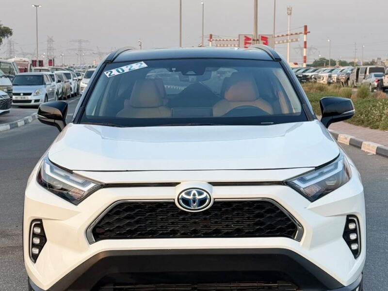 2022 TOYOTA RAV 4 XLE HYBRID 2.5 Litres V4 Engine White Mustard SUV American Specs