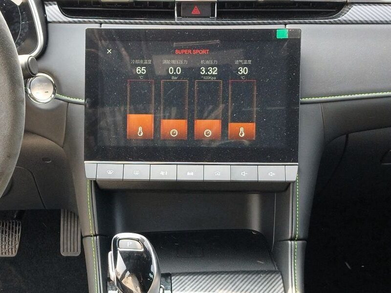 2025 MG 6 LUXURY MG6 X-Line 1.5L 4 Cylinders Petrol Engine Grey Black Sedan Chinese Specs