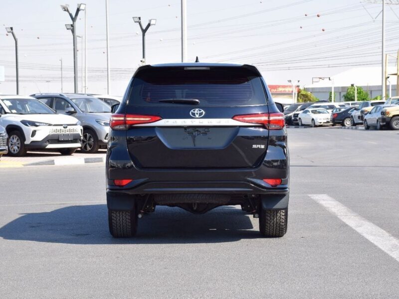 2026 Toyota Fortuner EXR 2.7 Litres 4 Cylinders Petrol Engine Black Beige SUV GCC Specs
