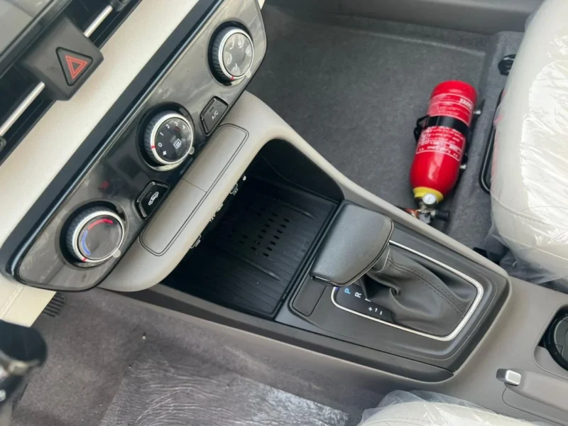 2026 Hyundai Accent 1.5 Litres 4 Cylinders Petrol Engine White Sedan GCC Specs Automatic