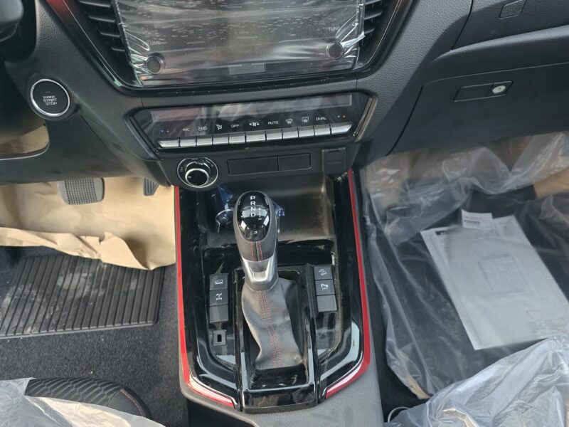 2026 ISUZU D-MAX GT 3.0L TURBO DIESEL4 Cylinders DC 4×4 Black Pickup Truck GCC Specs