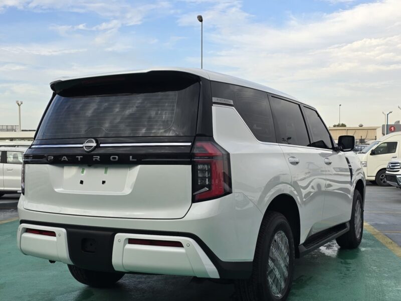 2026 NISSAN PATROL SE 3.8L V6 Naturally Aspirated V6 Petrol Engine White Red SUV GCC