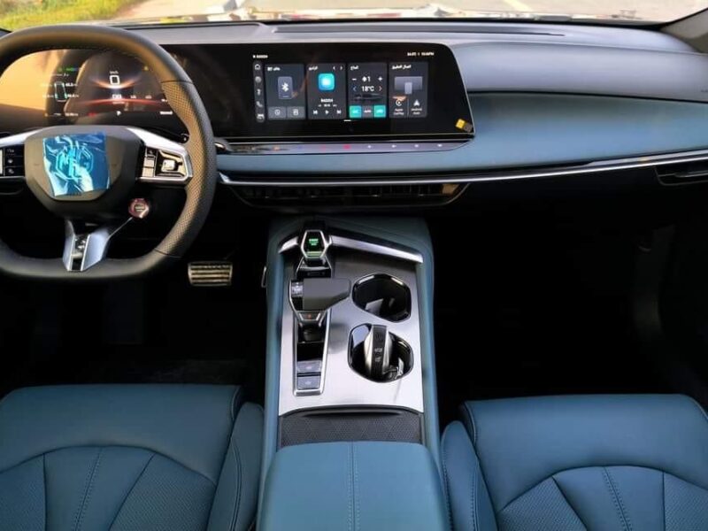 2026 MG MG7 1.5L Turbo Engine 4 Cylinders Petrol Engine Green Luxury Sports Sedan GCC Specs