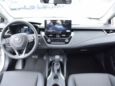2025 Toyota Corolla XLI EXECUTIVE HEV 1.8L 4 Cylinders Engine White Grey Sedan GCC