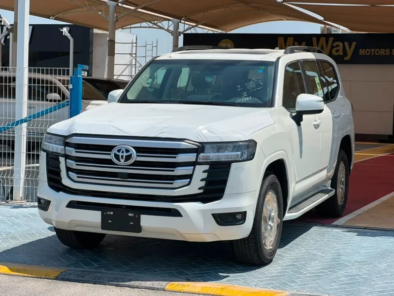 2026 TOYOTA LAND CRUISER 300 GXR 3.5 Litres 6 Cylinders Petrol Engine White Beige SUV GCC