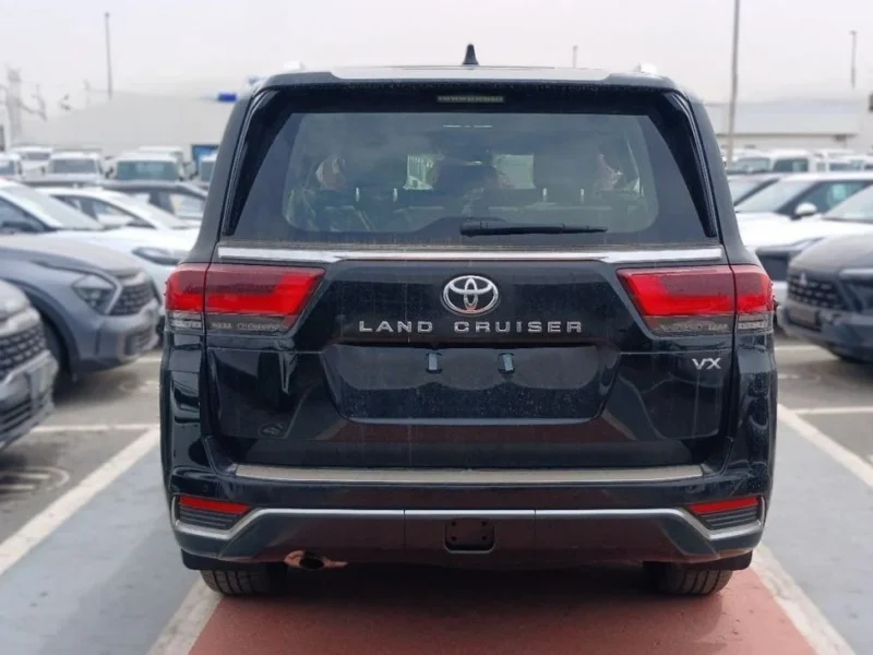 2026 Toyota Land Cruiser 300 VX 4.0 Litres 6 Cylinders Petrol Engine Black SUV GCC Specs