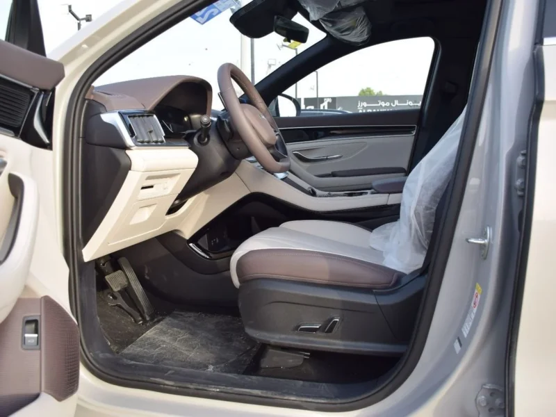 2025 BYD SONG PLUS Premier 1.5 Litres 4 Cylinders Plug-in hybrid Engine Beige White SUV