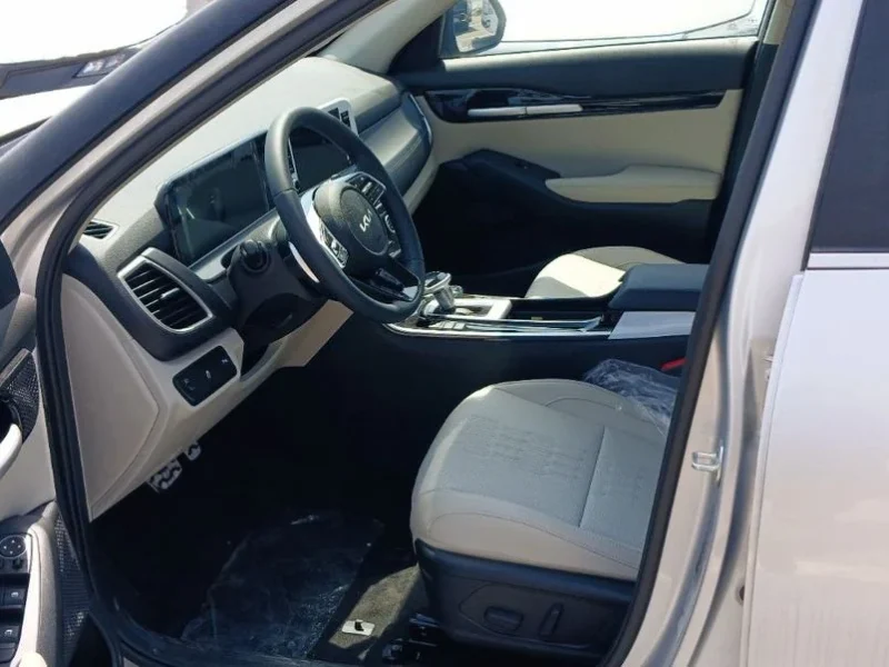 2026 Kia Seltos 1.4 Litres Petrol Turbo 4 Cylinders Petrol Engine White SUV GCC Specs Automatic