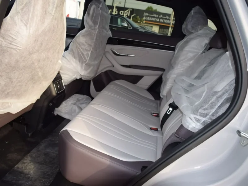 2025 BYD SONG PLUS Premier 1.5 Litres 4 Cylinders Plug-in hybrid Engine Beige White SUV