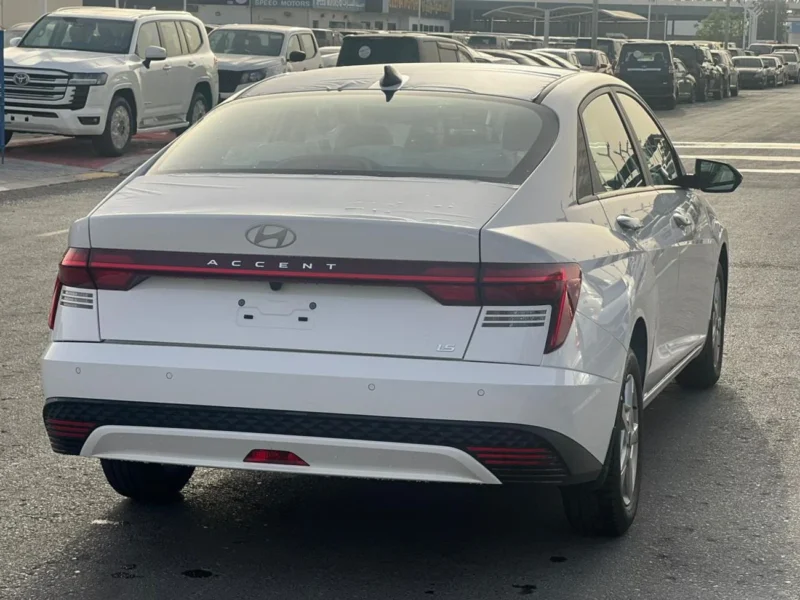 2026 Hyundai Accent 1.5 Litres 4 Cylinders Petrol Engine White Sedan GCC Specs Automatic