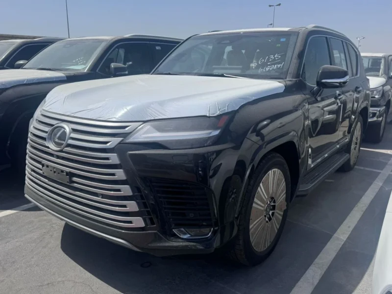 2026 LEXUS LX600 SIGNATURE 3.5L TURBO 6 Cylinders Petrol Engine Black Beige SUV GCC